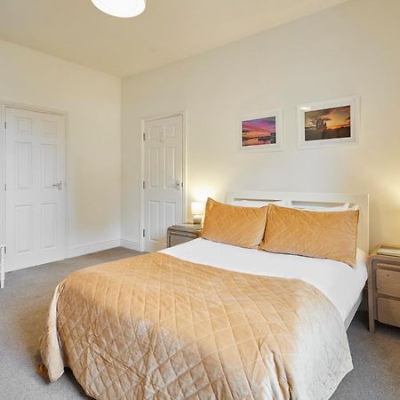 Host & Stay - Fox'S Hideout Whitby Buitenkant foto